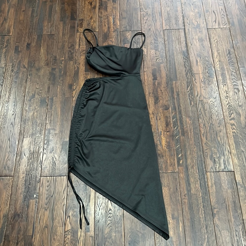 Forever 21 cut off asymmetric dress